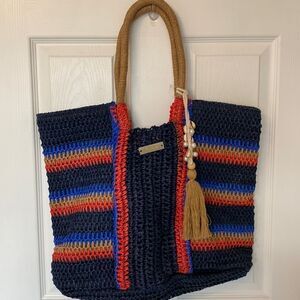 Escape- woven beach bag with shell tassel - navy blue and red